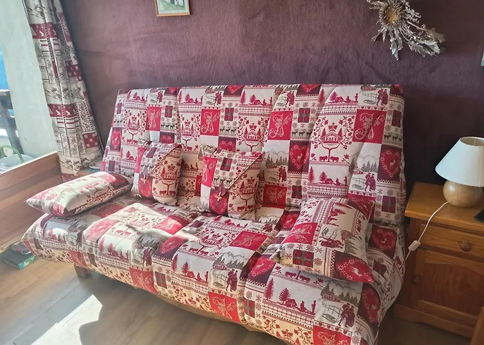 Pathabac Apartman Auris